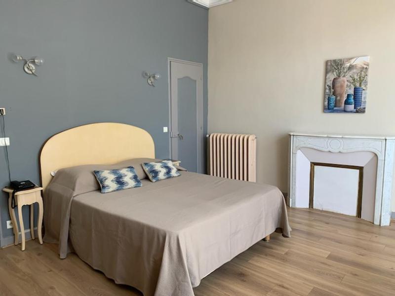 Le Castelet Des Alpilles 3*